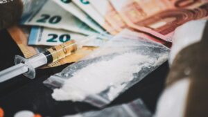 Perquisition : 5 personnes interpellées dans une affaire de drogues à Nice